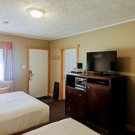 Alpine Inn & Suites Nelson Luaran gambar