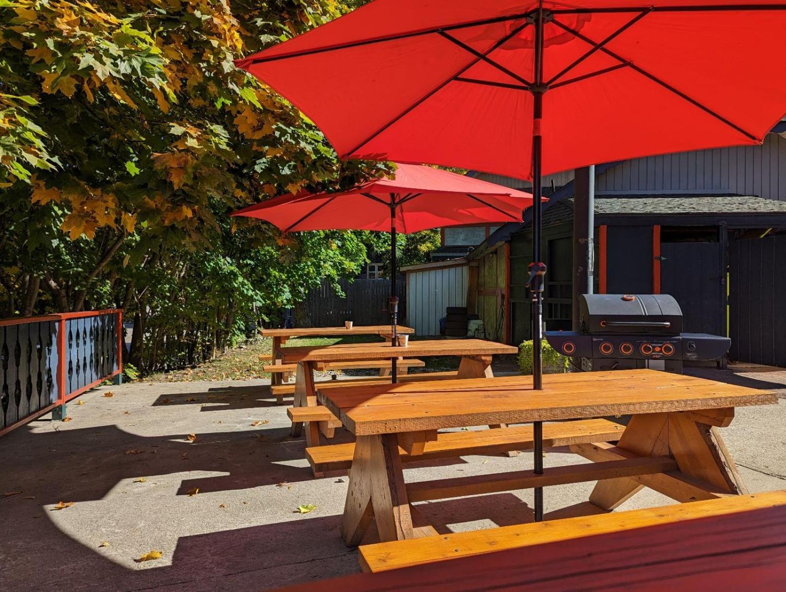 Alpine Inn & Suites Nelson Luaran gambar