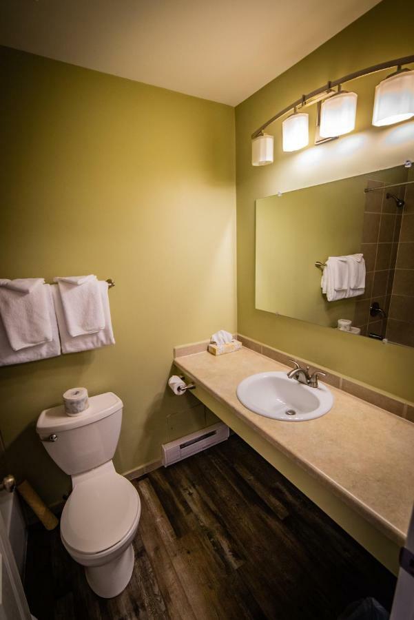 Alpine Inn & Suites Nelson Luaran gambar
