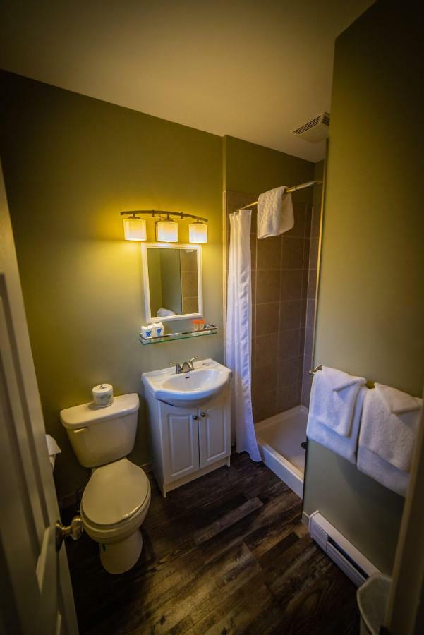 Alpine Inn & Suites Nelson Luaran gambar